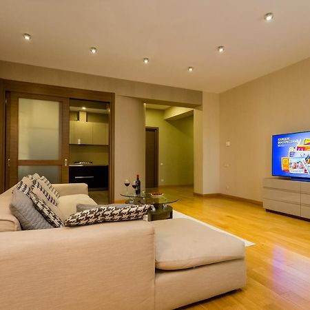 Central Cosy 5Bd-5Bath Apartment Tbiliszi Kültér fotó