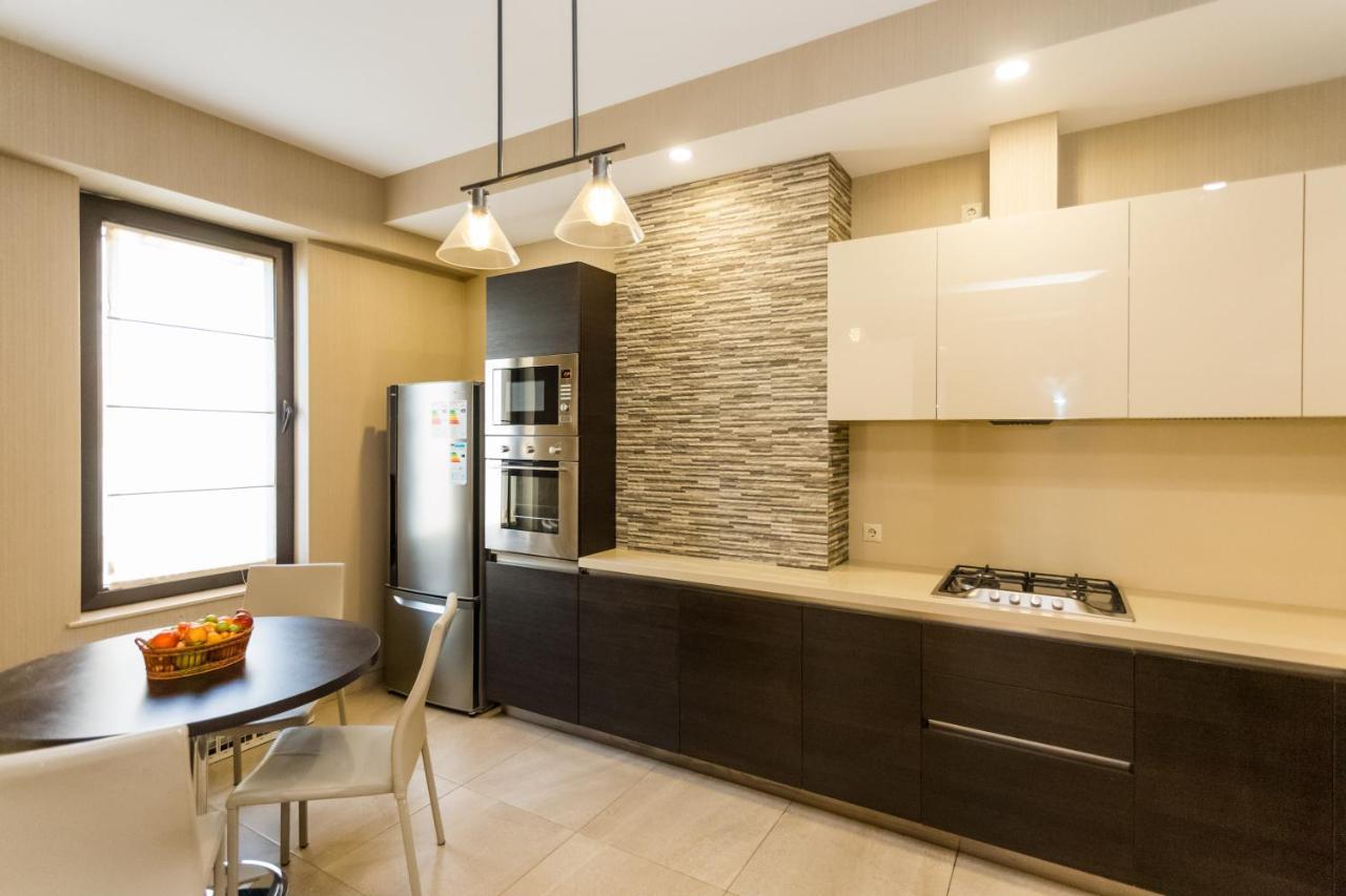 Central Cosy 5Bd-5Bath Apartment Tbiliszi Kültér fotó