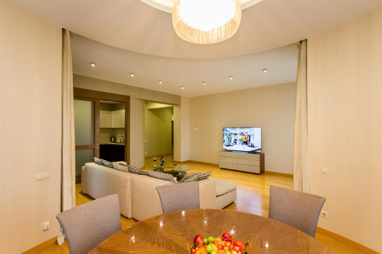 Central Cosy 5Bd-5Bath Apartment Tbiliszi Kültér fotó