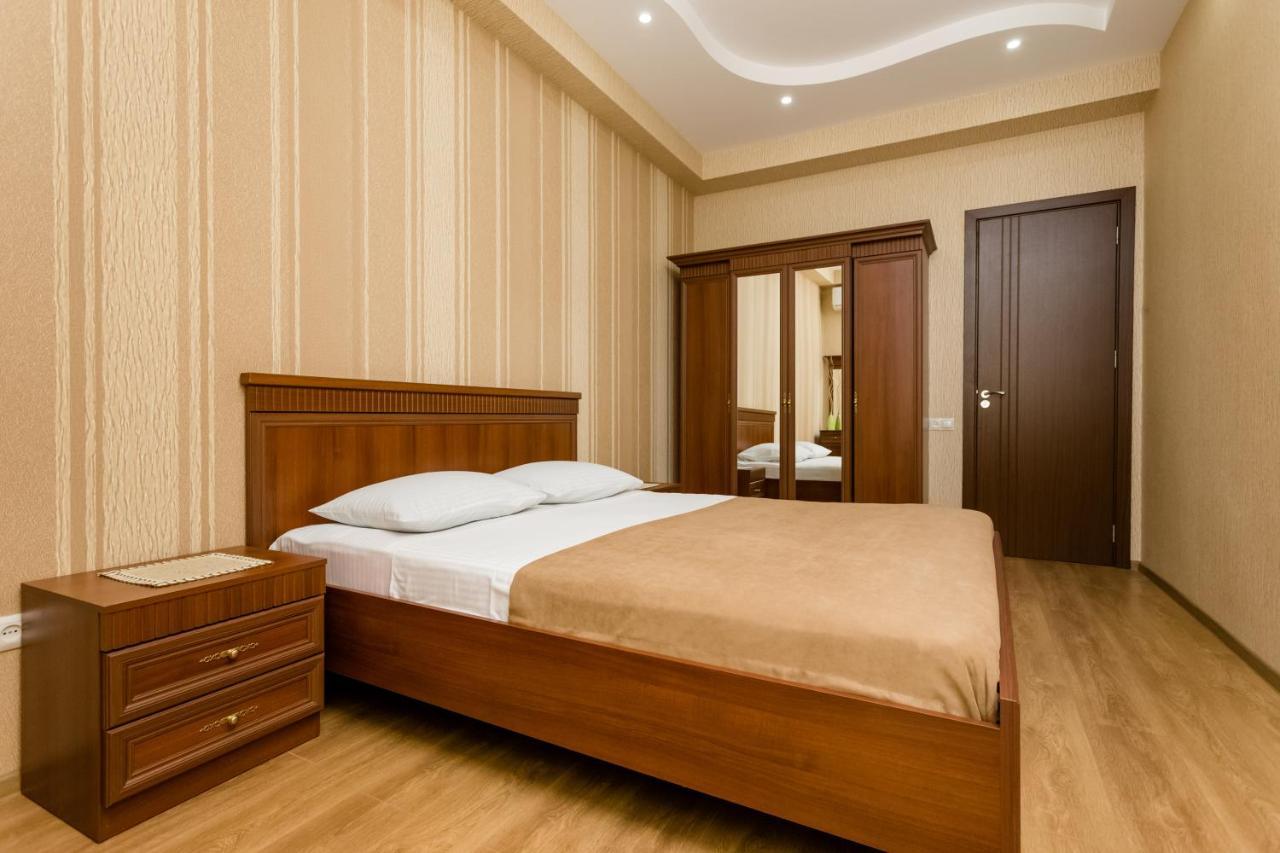 Central Cosy 5Bd-5Bath Apartment Tbiliszi Kültér fotó