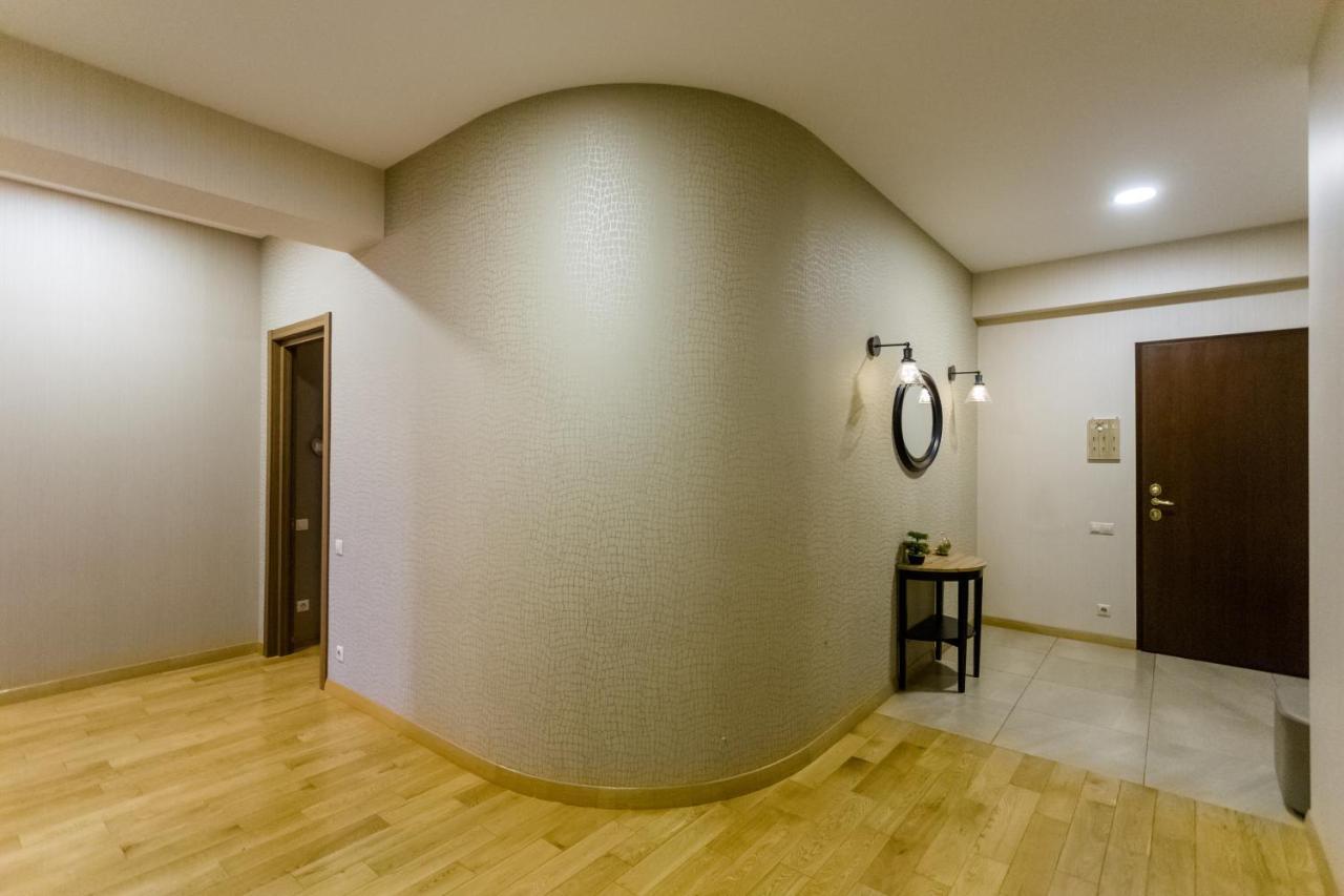Central Cosy 5Bd-5Bath Apartment Tbiliszi Kültér fotó