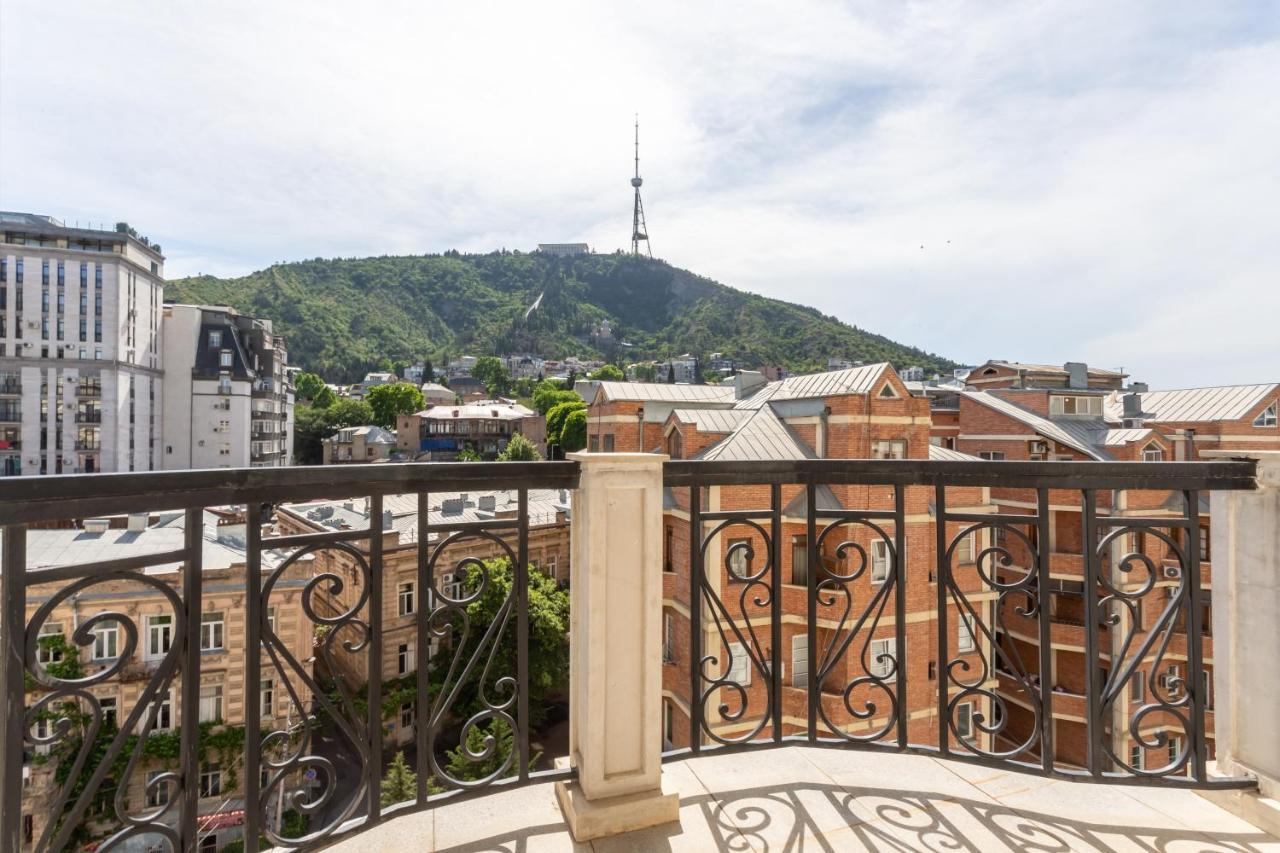 Central Cosy 5Bd-5Bath Apartment Tbiliszi Kültér fotó